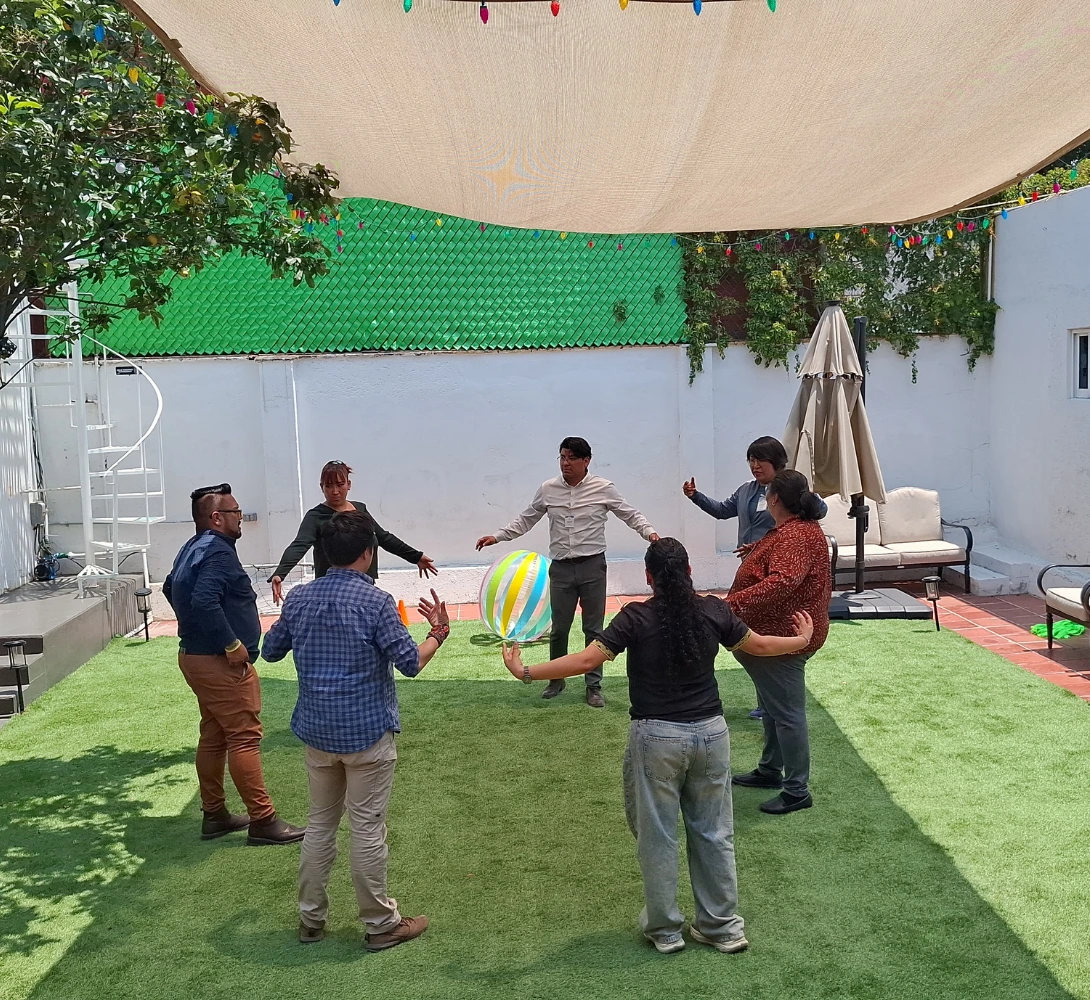 Actividad de activación grupal al aire libre